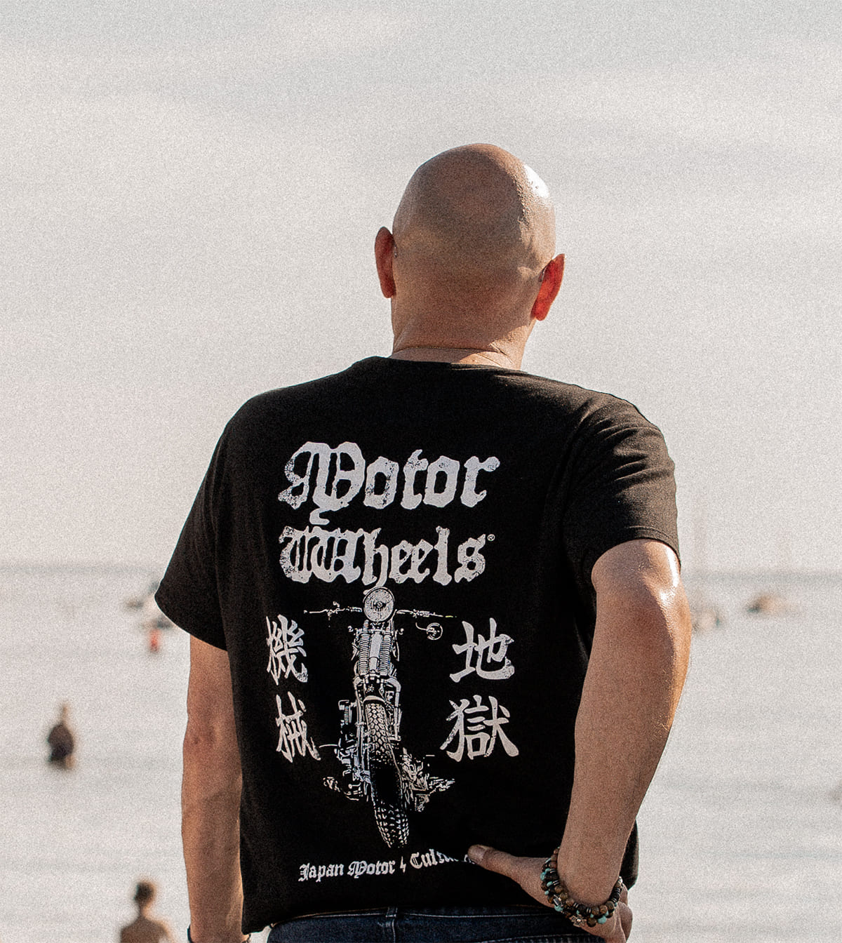 T-shirt "Japan Motor" — la fusion entre l’esprit biker et l’âme mécanique japonaise. – Image 4