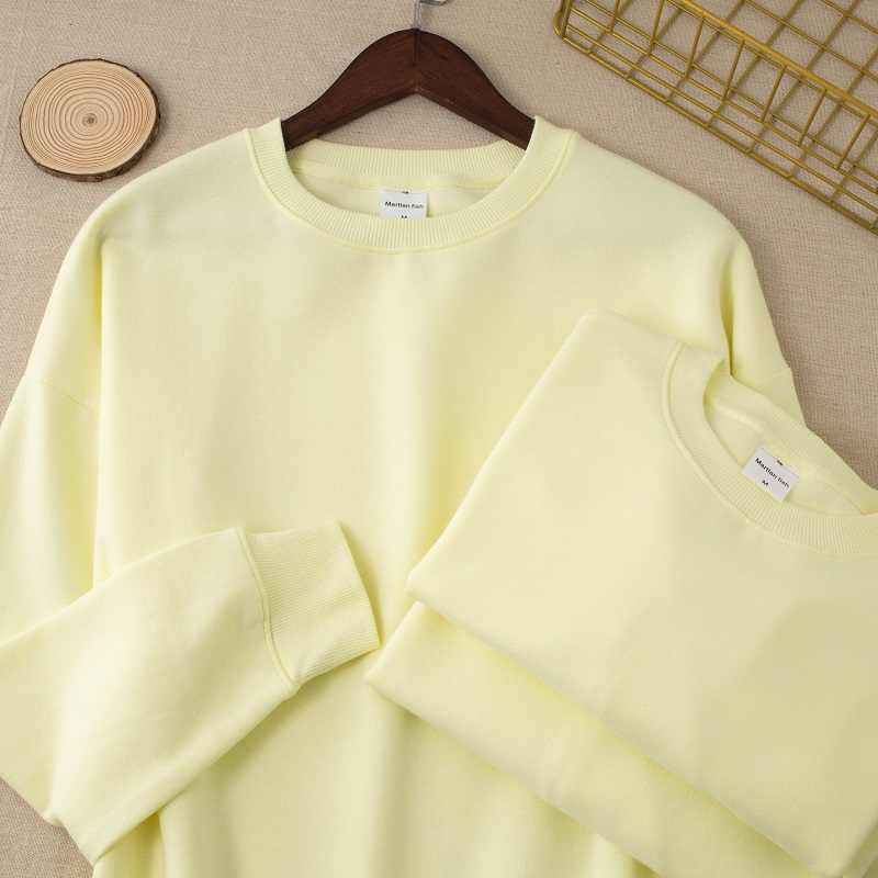Pull col rond jaune pâle femme – Image 2