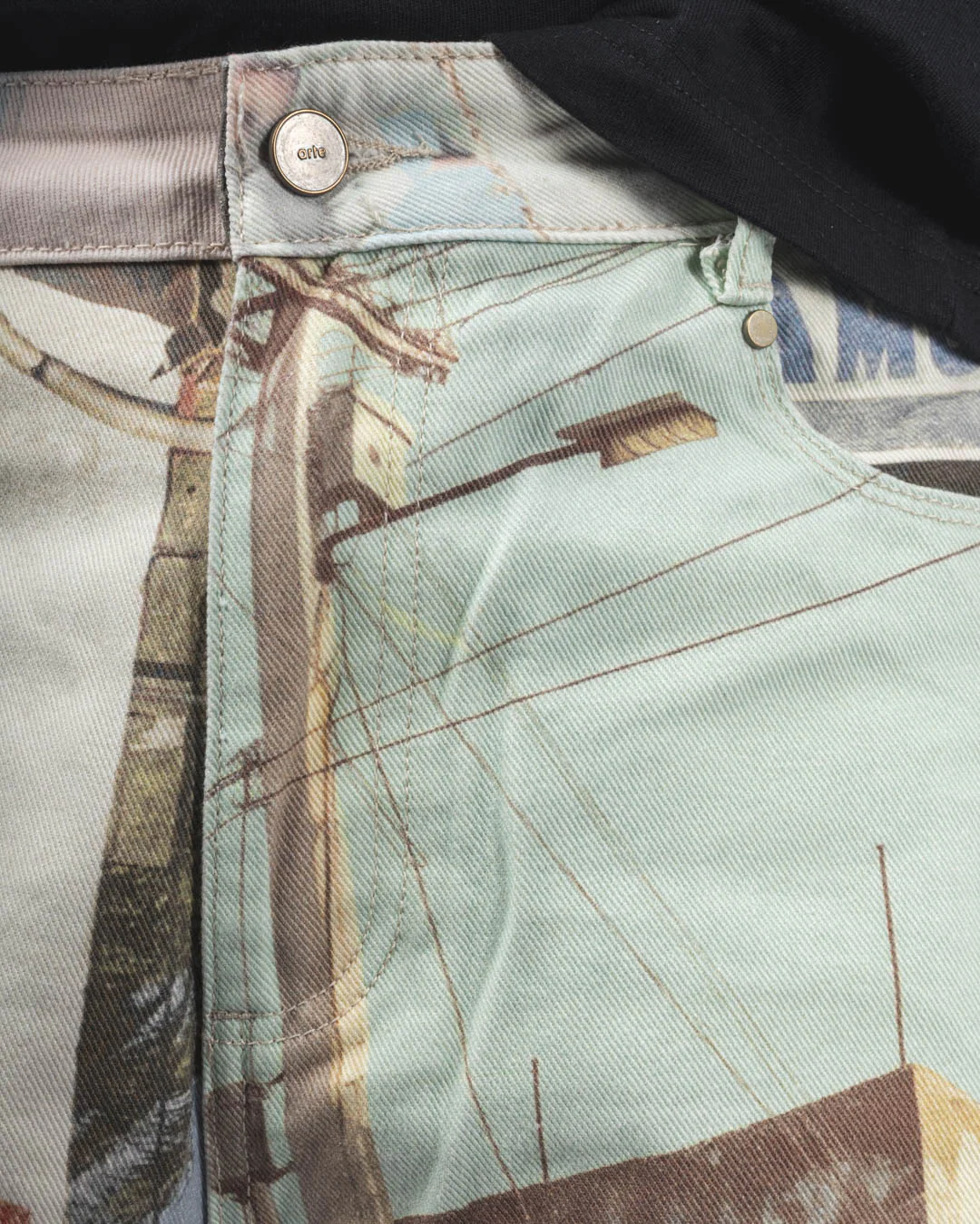 Photo Allover Shorts – Image 6