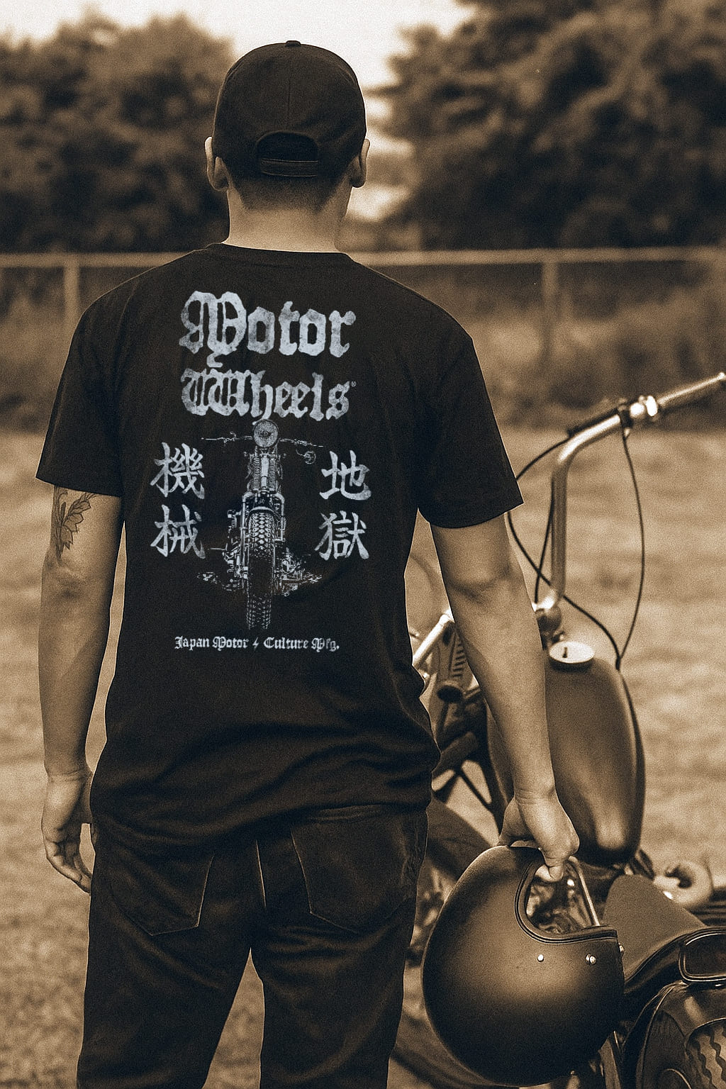 T-shirt "Japan Motor" — la fusion entre l’esprit biker et l’âme mécanique japonaise. – Image 6