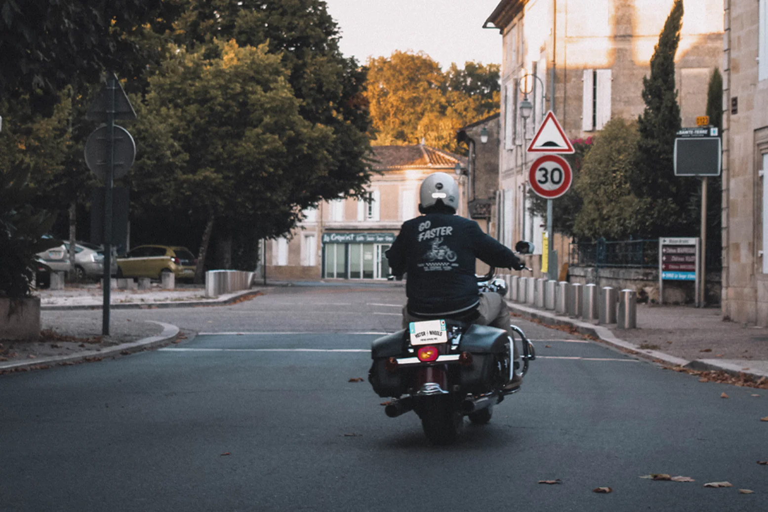 Veste coach "Go Faster" — L’esprit racing incarné par Motor Wheels – Image 8