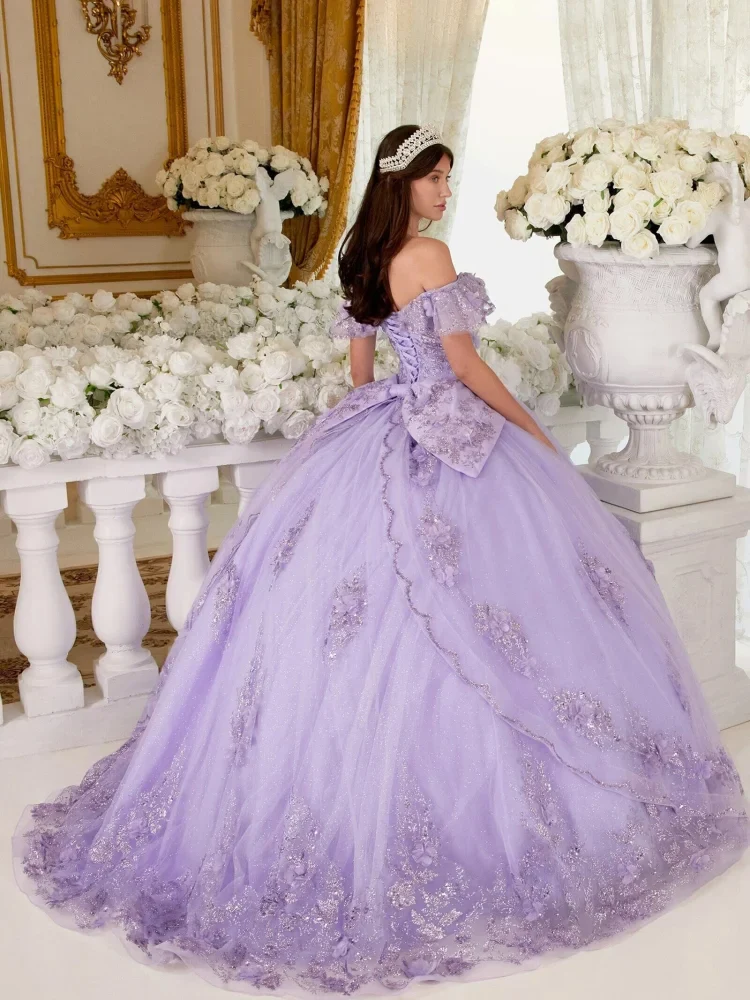 Robe de mariée violette – Image 3