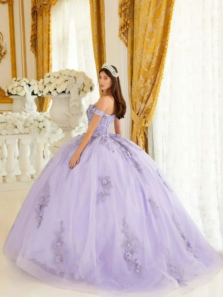 Robe de mariée violette – Image 5