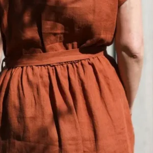 Tenue couleur terracotta